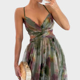 Миа - Цветна Макси Рокля за Безупречна Елегантност