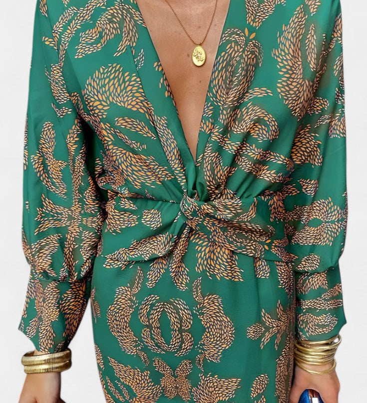 Ема Макси Рокля с V Изрез и Преден Чвор