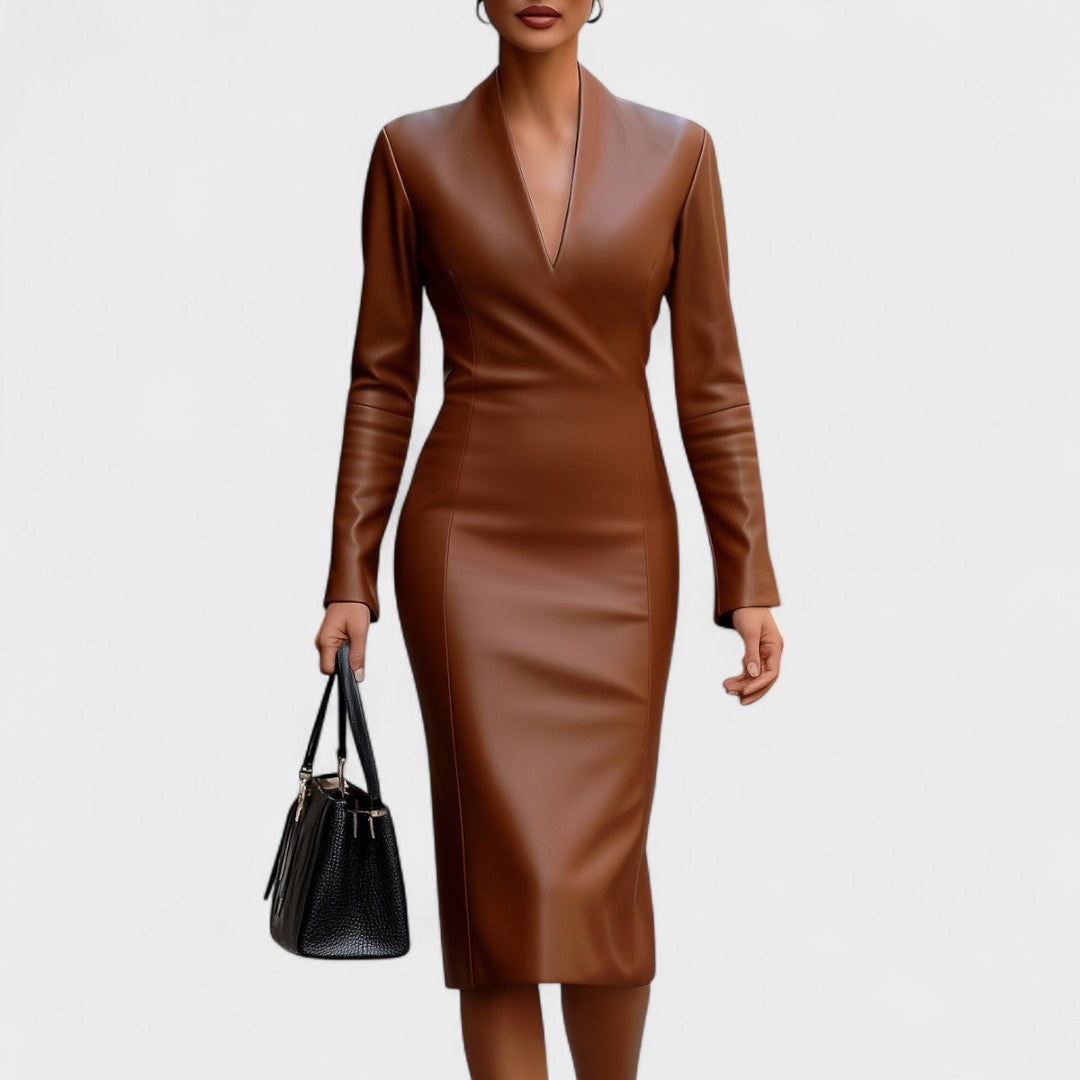 Лада - Тясна рокля от изкуствена кожа