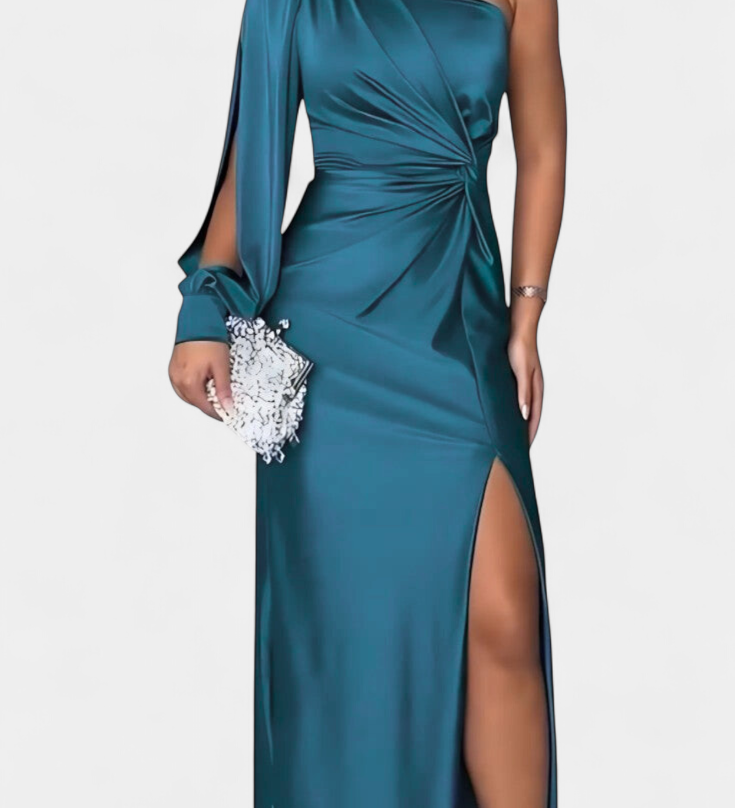 Габриела Асиметрична Рокля с Драпиране на Едно Рамо