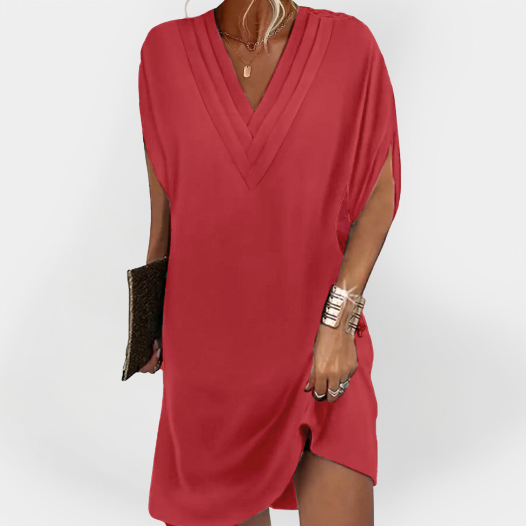 Елегантна Рокля с Ласкава Линия