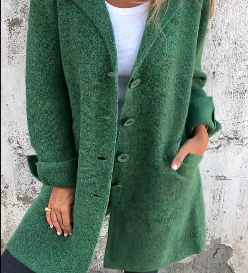 Ника - Шик Минималистичен Палто