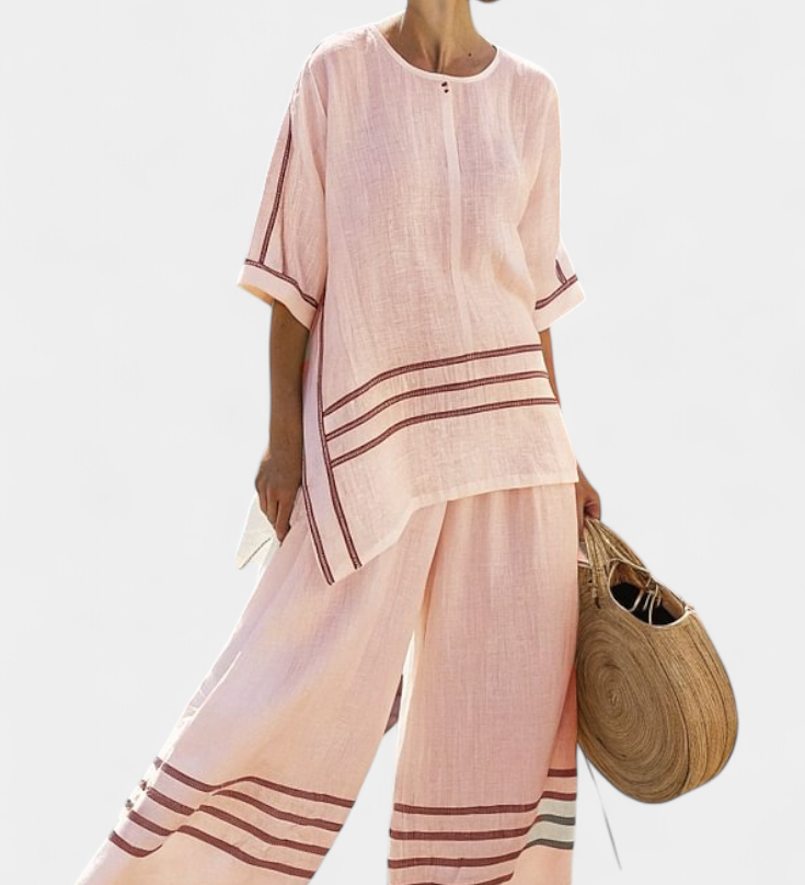 Салопета с широки райета и асиметричен крой - модерен и удобен стил