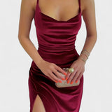 Габриела - Рокля от кадифе с страничен разрез