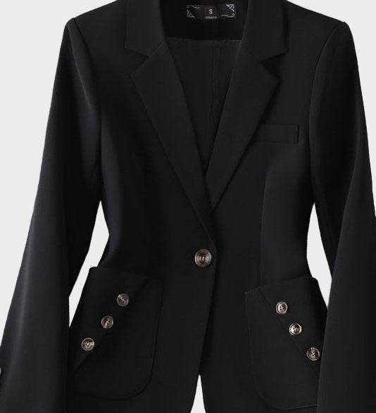 Сако в завладяваща линия