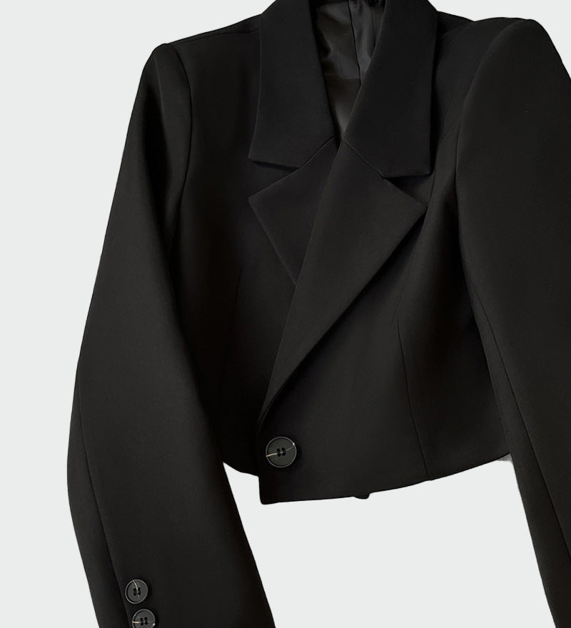 Сако в софистициран кроя