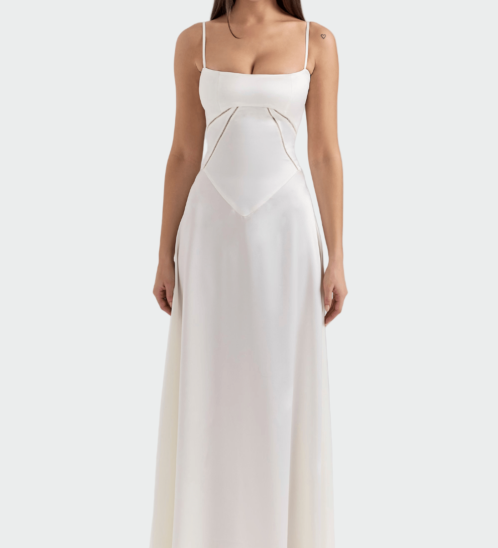 Сатенена макси рокля с тънки презрамки