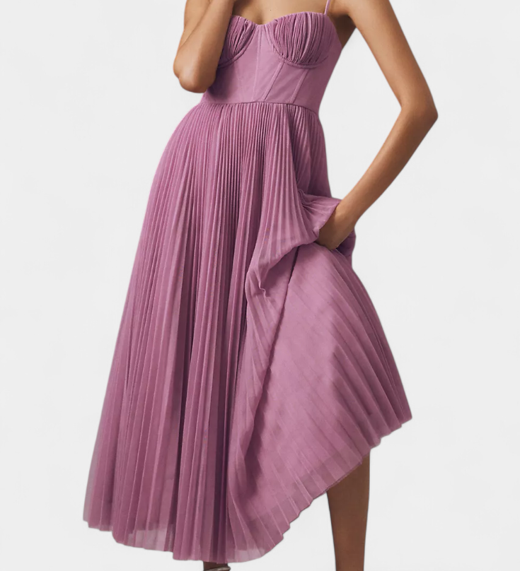 Нивес - Плисирана шифонена рокля с деколте във формата на сърце и оформен корсет