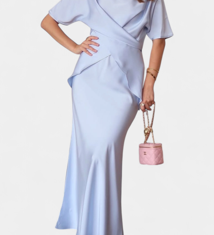 Комплект Сара с Топ с Прекръстени Презрамки и Лека Пола